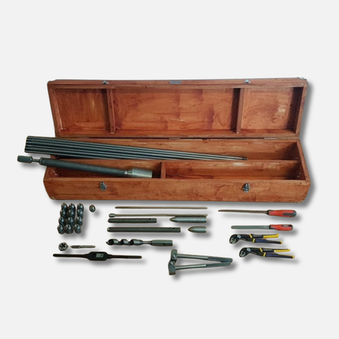 Mackintosh Prospecting Kit
